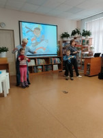 «Нам нужны такие корабли на море» «Нам нужны такие корабли на море».